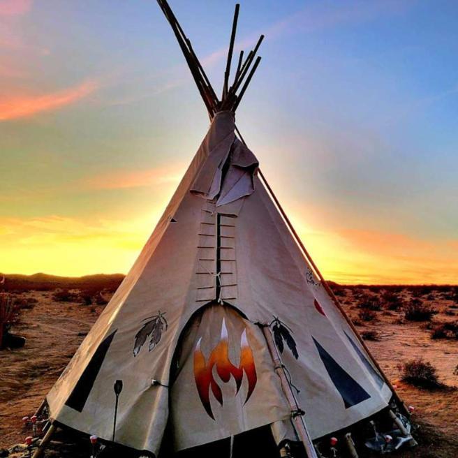 Teepee At Mojave Luxury tent